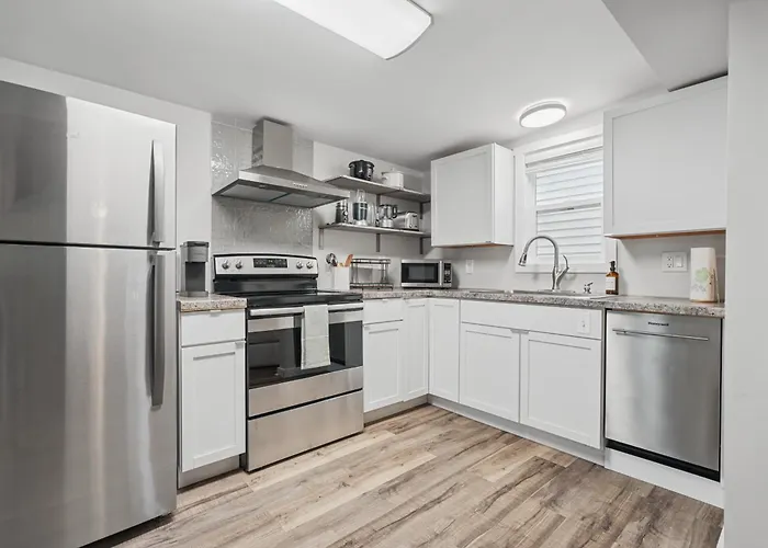 1bd 1ba Near Downtown, Uiuc & Memorial Stadium Ferienhaus *